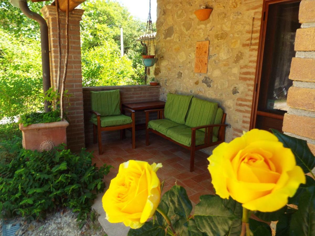 Agriturismo Frallarenza Ficulle Luaran gambar