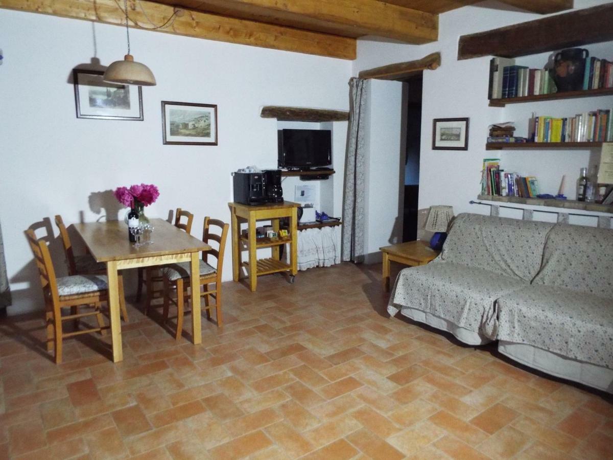 Agriturismo Frallarenza Ficulle Luaran gambar